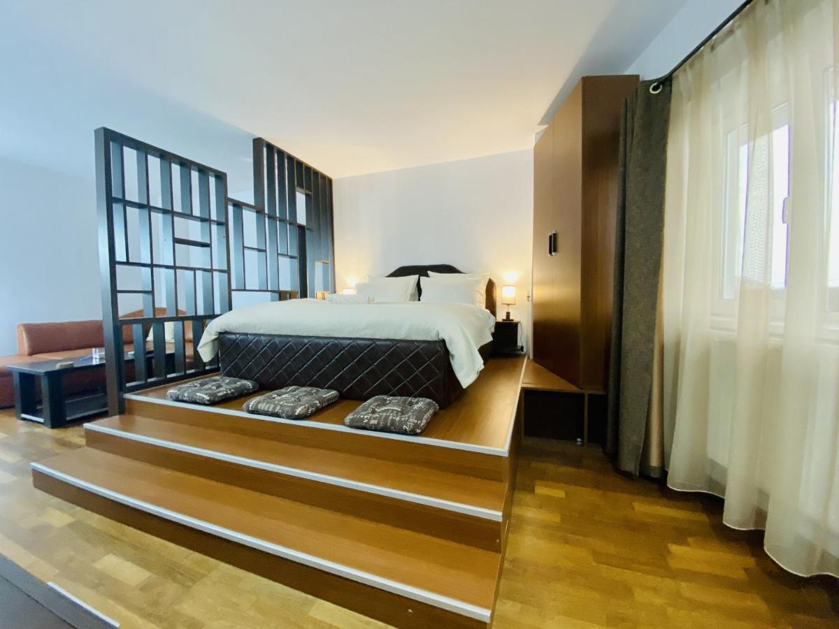 Central & Comfortable Studio Targoviste Extérieur photo